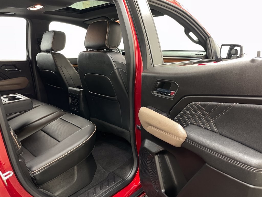 Used 2023 GMC Canyon Denali AWD/4WD image 45