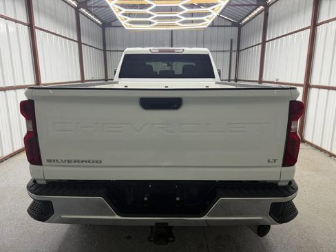 Used 2020 Chevrolet Silverado 2500 LT w/ Z71 Off-Road Package image 5