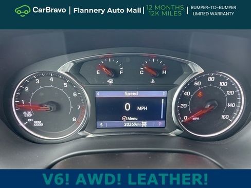 Certified 2023 GMC Acadia SLT w/ Preferred Package image 13