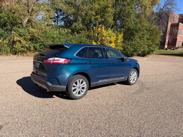 Used 2020 Ford Edge Titanium w/ Equipment Group 301A AWD/4WD image 22