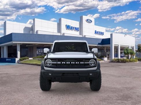 New 2026 Ford Bronco Outer Banks w/ Sasquatch Package AWD/4WD image 7