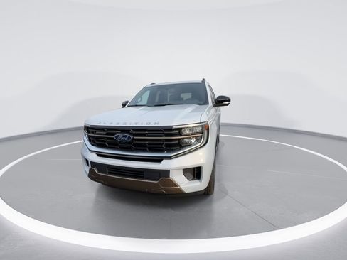 New 2026 Ford Expedition Max King Ranch image 4