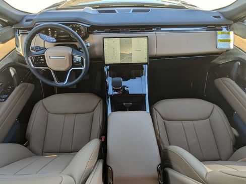 New 2026 Land Rover Range Rover Sport SE AWD/4WD image 13
