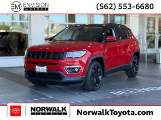 Used 2021 Jeep Compass Latitude image 1