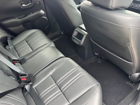 Used 2024 Honda HR-V EX-L image 31
