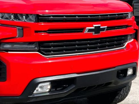 Used 2019 Chevrolet Silverado 1500 RST w/ All-Star Edition image 26