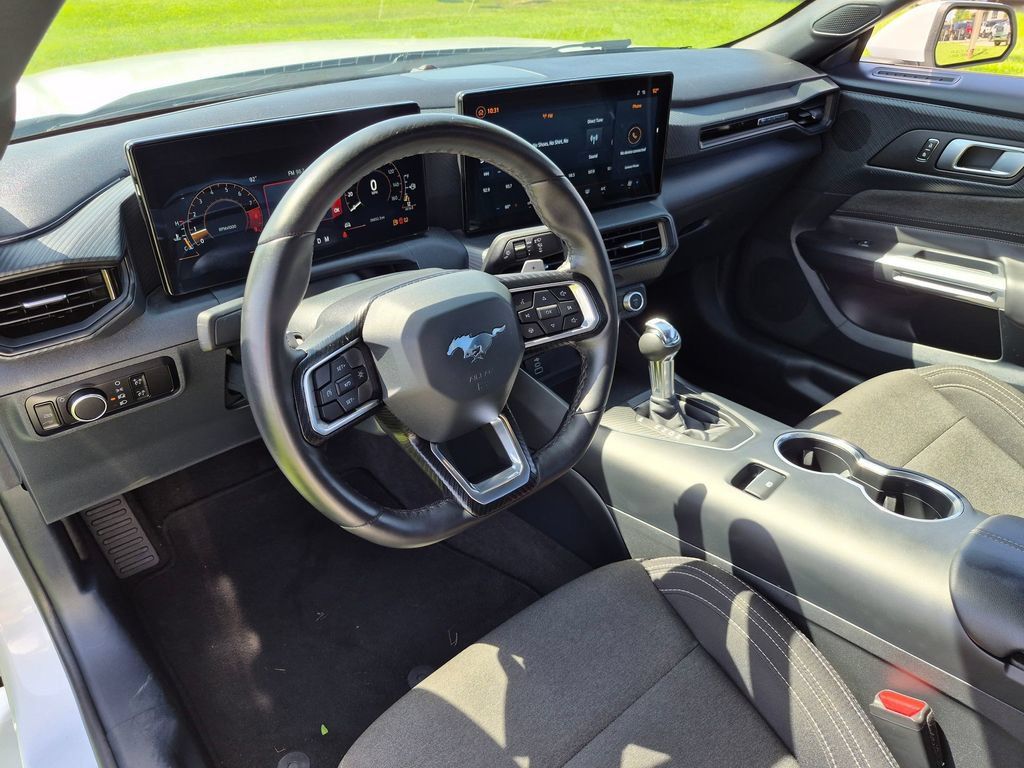 Used 2024 Ford Mustang GT RWD image 29