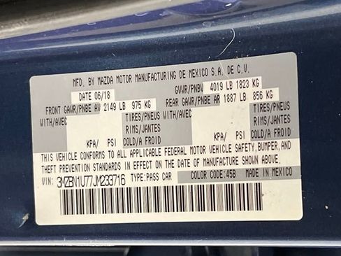 Used 2018 MAZDA MAZDA3 Sport w/ Preferred Equipment Package image 34