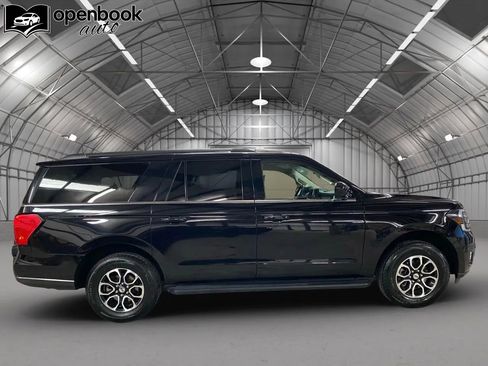 Used 2024 Ford Expedition Max XLT image 4