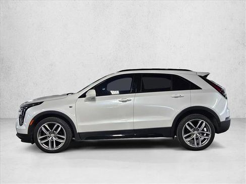 Used 2019 Cadillac XT4 Sport w/ Driver Awareness Package FWD image 8