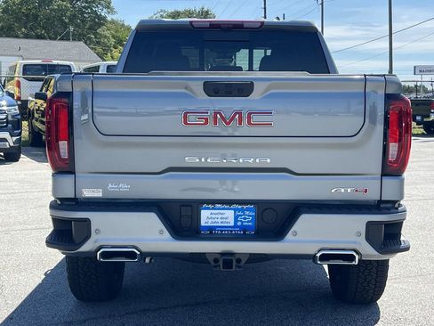 New 2025 GMC Sierra 1500 AT4 w/ Technology Package image 22
