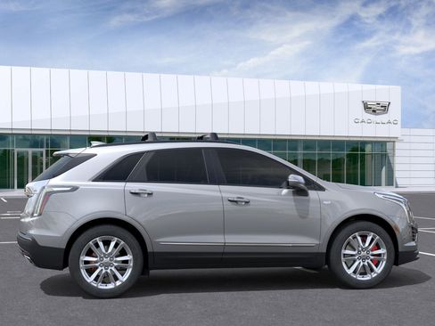 New 2026 Cadillac XT5 Sportv w/ LPO, Floor Liner Package AWD/4WD image 29
