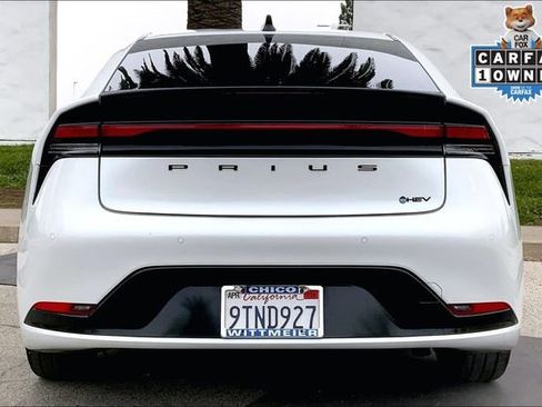 Used 2025 Toyota Prius image 4