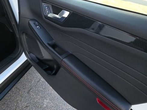 Used 2023 Ford Escape ST-Line image 21