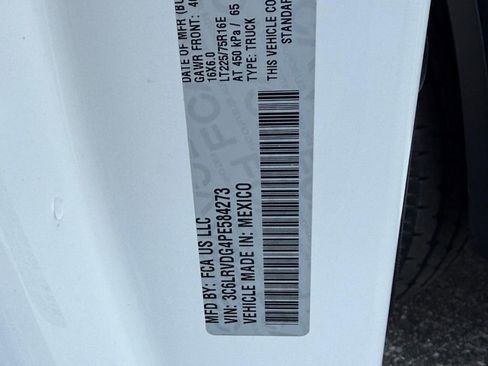 Used 2023 RAM ProMaster 2500 FWD image 19