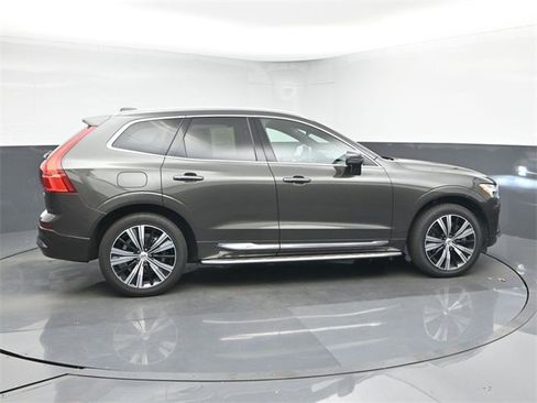 Used 2022 Volvo XC60 B6 Inscription w/ Advanced Package image 8