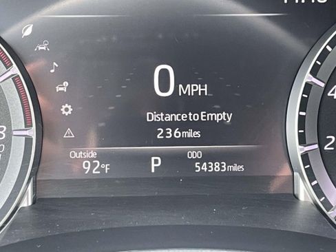 Used 2024 Toyota Highlander XSE FWD image 27