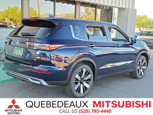 New 2026 Mitsubishi Outlander SE FWD image 7