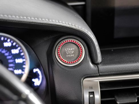 Used 2015 Lexus IS 350 w/ Navigation System Package image 18