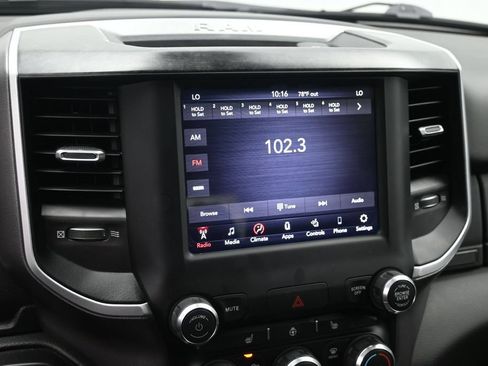 Used 2020 RAM 1500 Big Horn AWD/4WD image 13