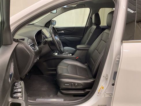 Used 2023 Chevrolet Equinox Premier AWD/4WD image 14