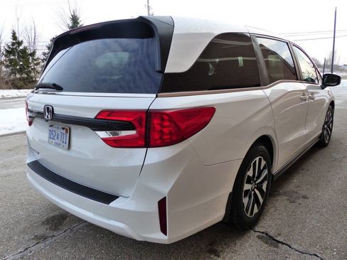 Used 2025 Honda Odyssey EX-L image 8