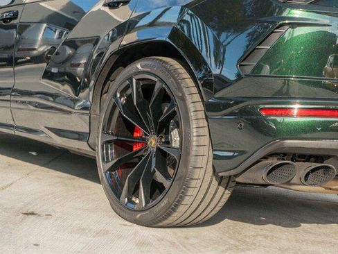 Used 2020 Lamborghini Urus image 42