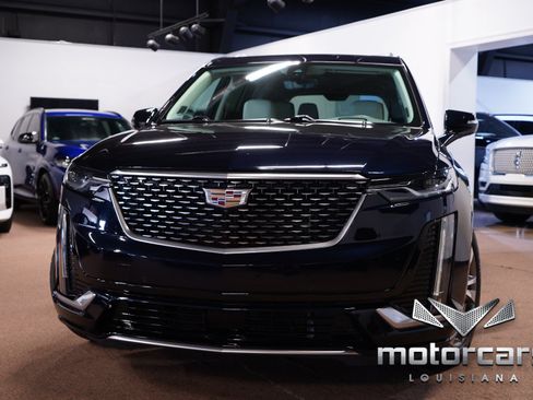 Used 2021 Cadillac XT6 Premium Luxury FWD image 1