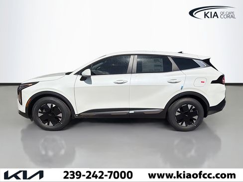 New 2026 Kia Sportage LX FWD image 3