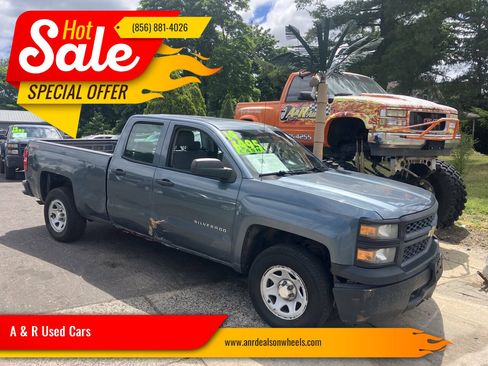 Used 2014 Chevrolet Silverado 1500 W/T w/ Trailering Package AWD/4WD image 1