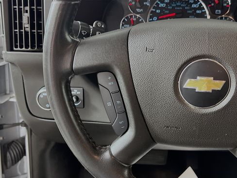 Used 2021 Chevrolet Express 2500 Extended w/ Communications Package RWD image 18