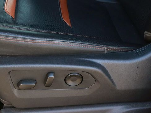 Used 2024 GMC Sierra 2500 AT4 w/ AT4 Premium Plus Package image 18