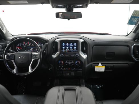 Used 2020 Chevrolet Silverado 1500 LT Trail Boss AWD/4WD image 16