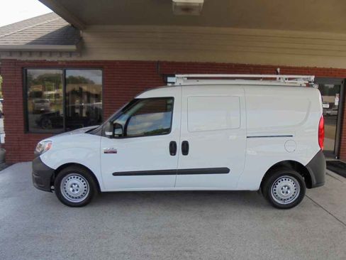 Used 2019 RAM ProMaster City Tradesman FWD image 1