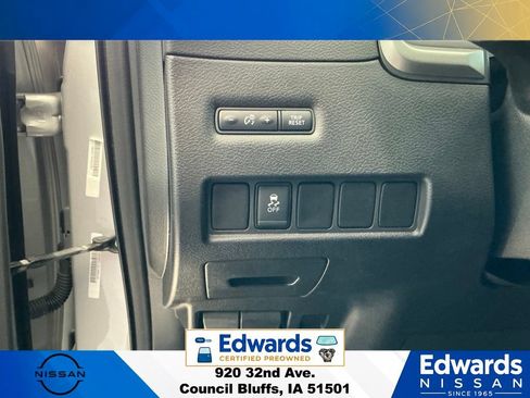 Used 2019 Nissan Murano SV w/ Premium Package AWD/4WD image 25