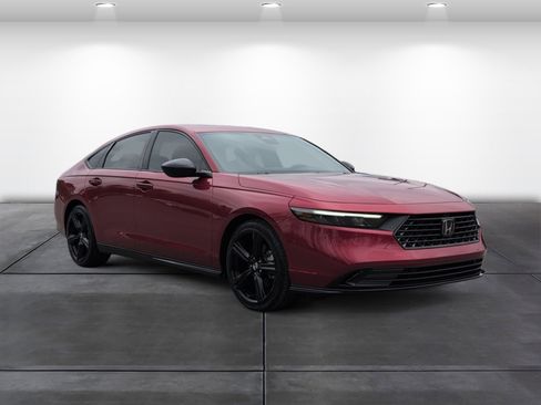Certified 2023 Honda Accord Sport image 2