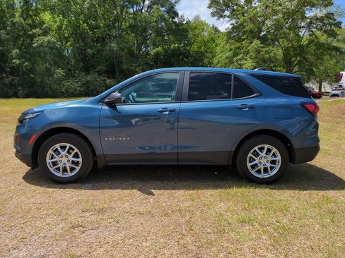 Used 2024 Chevrolet Equinox LS w/ LS Convenience Package AWD/4WD image 7