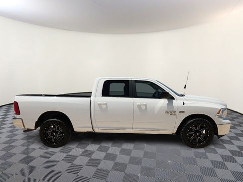 Used 2020 RAM 1500 Classic SLT AWD/4WD image 5