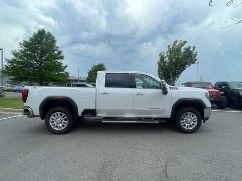 Used 2020 GMC Sierra 2500 SLT w/ SLT Premium Plus Package AWD/4WD image 9