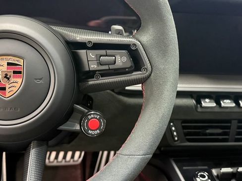 Certified 2026 Porsche 911 GTS image 23