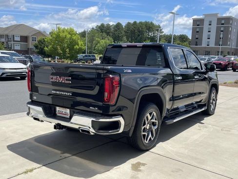Used 2022 GMC Sierra 1500 SLT w/ SLT Convenience Package AWD/4WD image 7