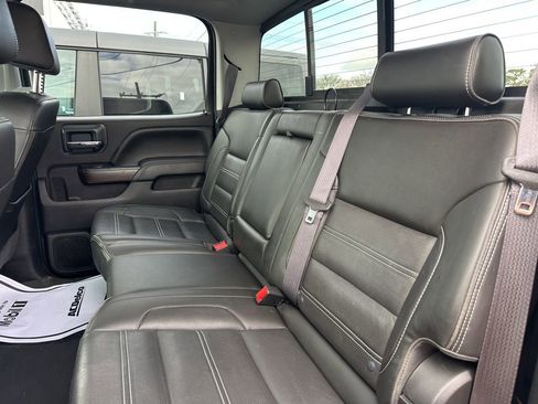 Used 2017 GMC Sierra 2500 Denali w/ Suspension Package, Off-Road image 12