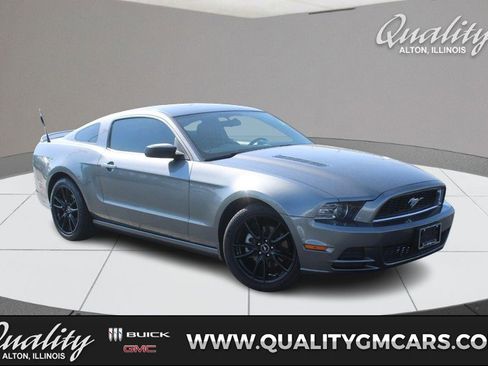 Used 2014 Ford Mustang Coupe image 1