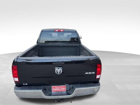 Used 2016 RAM 2500 Tradesman w/ Chrome Appearance Group AWD/4WD image 5