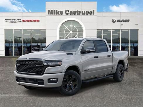 New 2026 RAM 1500 4x4 Crew Cab image 2