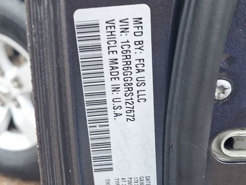 Used 2024 RAM 1500 Classic SLT image 16