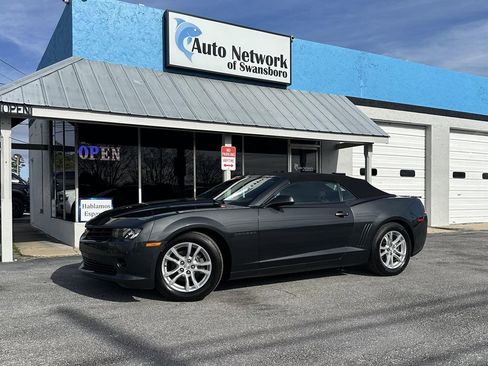 Used 2014 Chevrolet Camaro LT image 1