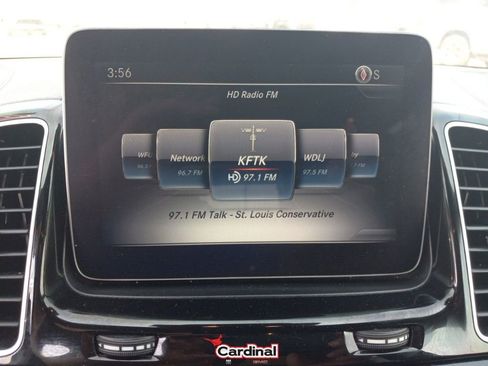 Used 2018 Mercedes-Benz GLE 43 AMG 4MATIC w/ Premium 2 Package image 32