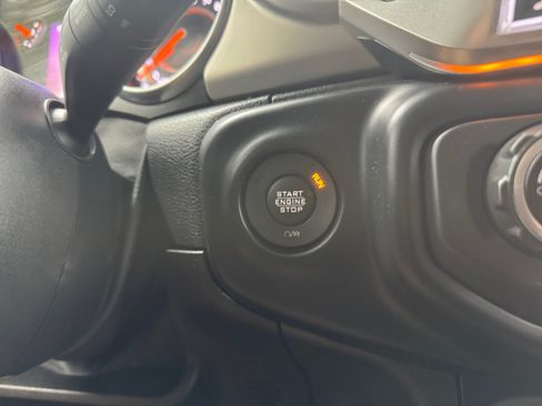 Used 2019 Jeep Wrangler Unlimited Sport S AWD/4WD image 20