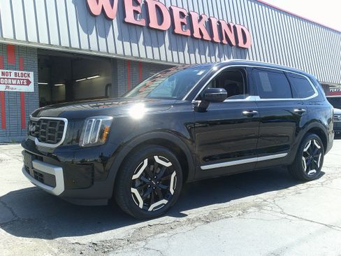 Used 2024 Kia Telluride S w/ S Sunroof Package AWD/4WD image 2